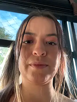 Snapshot of Little__Danni1 chatting on 12.14.25 Little Danni1 online show from 12.14.25