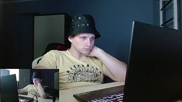 Poliglotjoe1 online show from 02.11.26