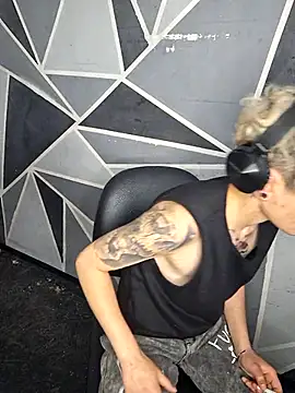 megan NL online show from 02.01.26