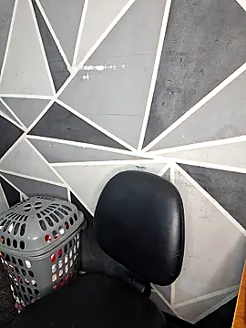 megan NL online show from 02.05.26