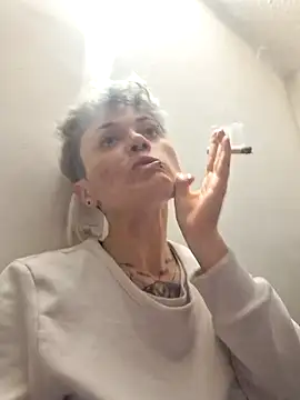 megan NL online show from 03.05.26