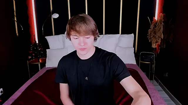 DonaldWoon online show from 12.21.25