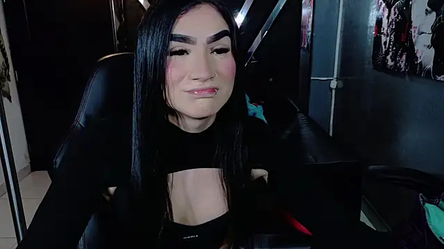 Evangeline Star1 online show from 11.29.25