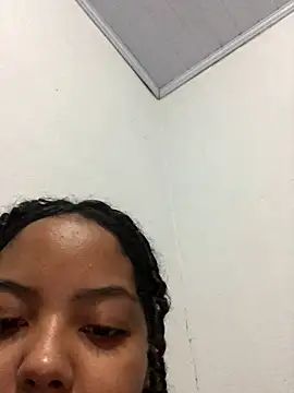 aninhanifeta2 online show from 11.25.25