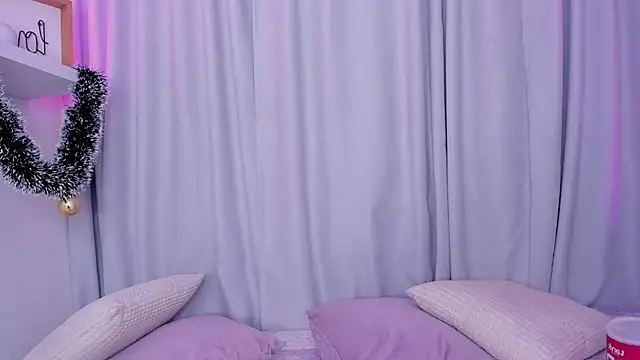 emmyheart7 online show from 12.17.25