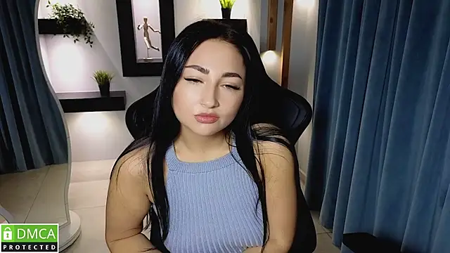 Snapshot of Anna873 chatting on 11.24.25 Anna873 online show from 11.24.25