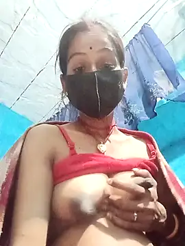 Snapshot of Nandani-758 chatting on 12.16.25 Nandani-758 online show from 12.16.25