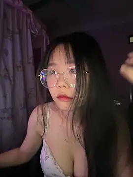 Kiee-lee online show from 04.10.26