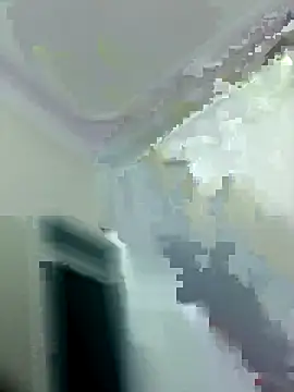 Snapshot of dovia-ba chatting on 12.05.25 dovia-ba online show from 12.05.25