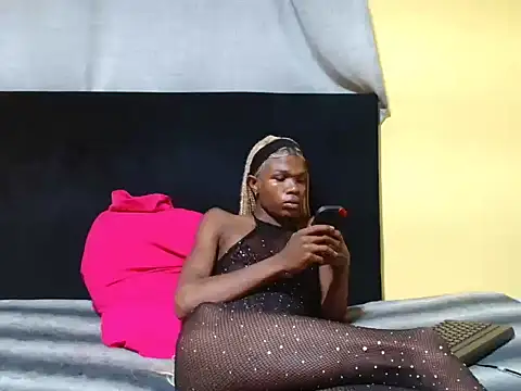 WildHornyTiger18 online show from 02.05.26