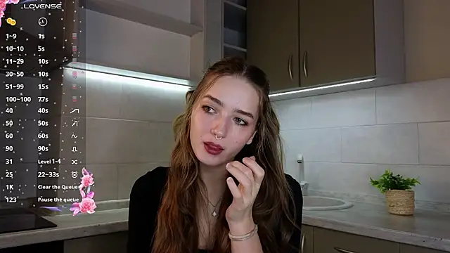 Snapshot of NoirAstrya chatting on 03.04.26 NoirAstrya online show from 03.04.26