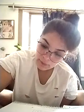 Snapshot of YouladyVidal chatting on 11.24.25 YouladyVidal online show from 11.24.25