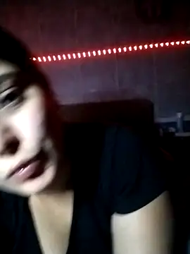 Snapshot of YouladyVidal chatting on 11.27.25 YouladyVidal online show from 11.27.25