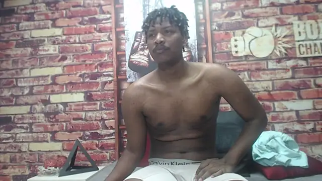 Snapshot of BlackAndAxel chatting on 12.03.25 BlackAndAxel online show from 12.03.25