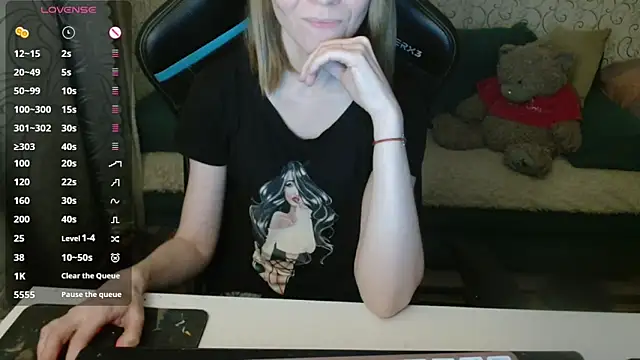   Katherine    online show from 12.03.25