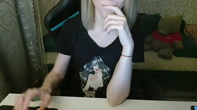   Katherine    online show from 12.05.25