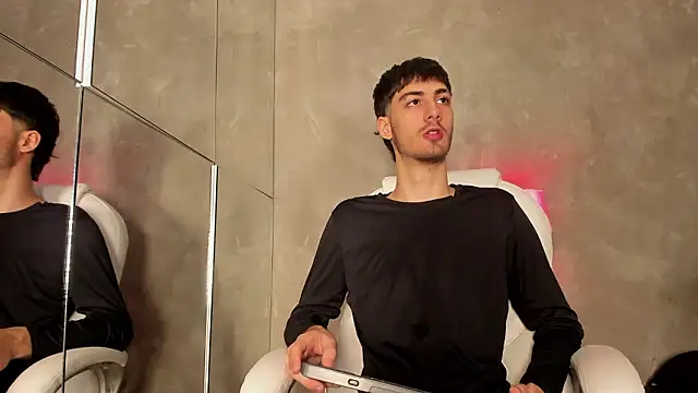 Emir Ozan  online show from 02.17.26