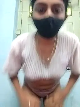 Miss tinaaa online show from 12.19.25