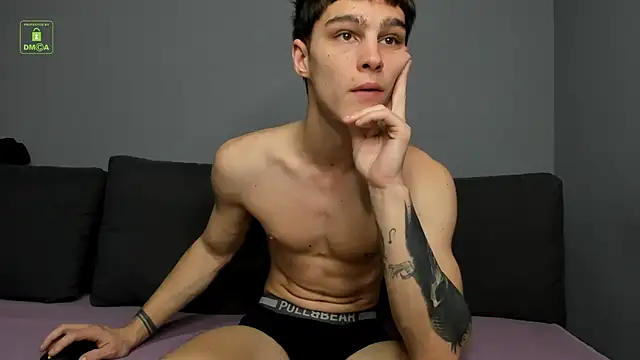 Snapshot of Adam_Porrter chatting on 12.05.25 Adam Porrter online show from 12.05.25