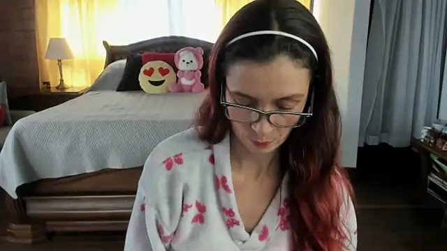 Charlotte-Willson online show from 03.30.26