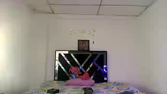 Venus2357 online show from 04.20.26