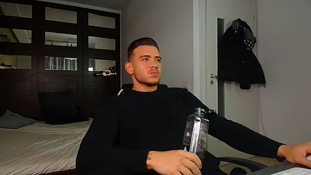 ElijahThorne online show from 01.12.26