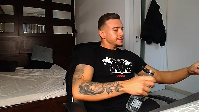 ElijahThorne online show from 02.25.26