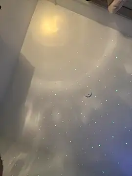 Snapshot of Kerysmae chatting on 12.02.25 Kerysmae online show from 12.02.25