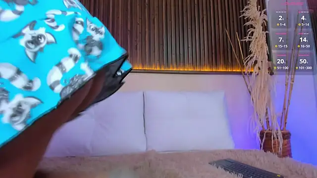 lunaa hart online show from 02.18.26