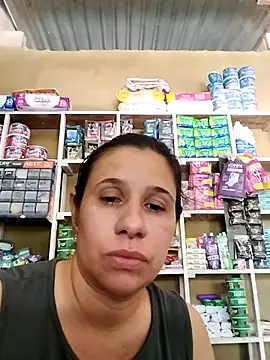 MIA-LARIOS online show from 04.05.26