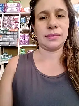 MIA-LARIOS online show from 04.19.26