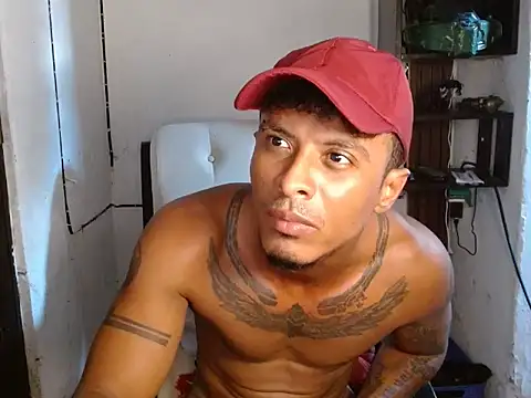 Snapshot of bigblackmen117uncs chatting on 11.25.25 bigblackmen117uncs online show from 11.25.25