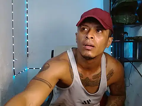 Snapshot of bigblackmen117uncs chatting on 12.16.25 bigblackmen117uncs online show from 12.16.25