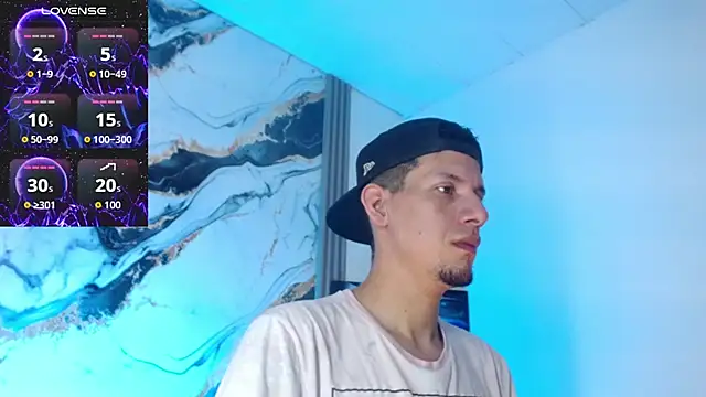 Snapshot of Sebastian_Smith__ chatting on 06.18.26 Sebastian Smith online show from 06.18.26