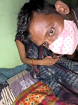 Laxmidevi000 online show from 04.26.26