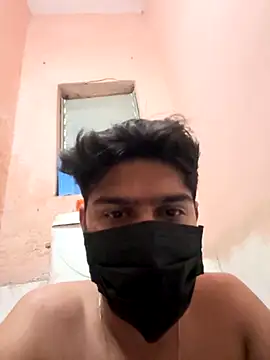 Snapshot of hardboydick2000 chatting on 11.28.25 hardboydick2000 online show from 11.28.25