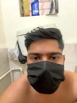 Snapshot of hardboydick2000 chatting on 12.14.25 hardboydick2000 online show from 12.14.25