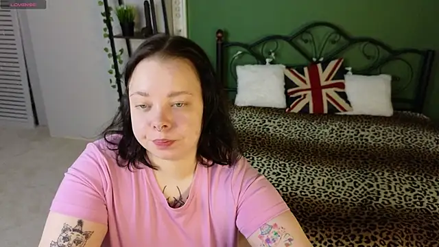 Vlada vv online show from 04.17.26