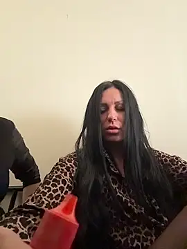 Snapshot of VaryaRose chatting on 12.02.25 VaryaRose online show from 12.02.25