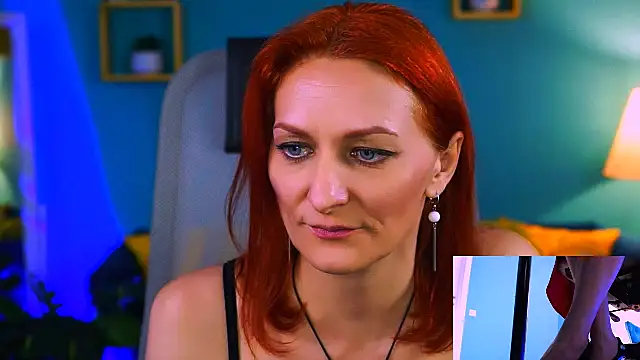 Snapshot of DianaTorrens chatting on 02.13.26 DianaTorrens online show from 02.13.26