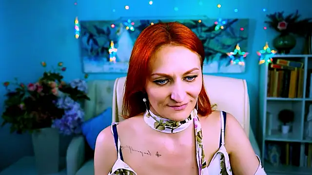 Snapshot of DianaTorrens chatting on 02.26.26 DianaTorrens online show from 02.26.26