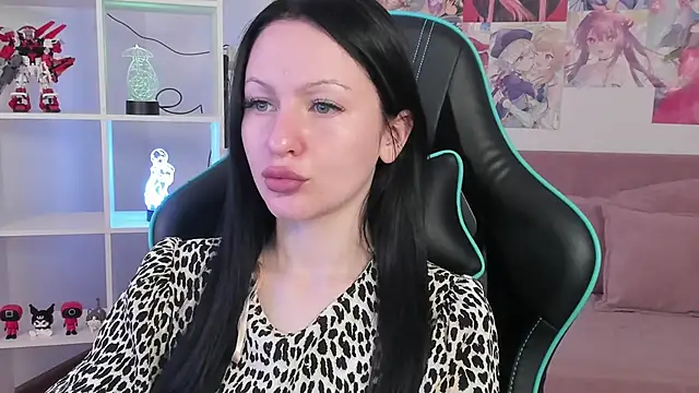 NaomiBlakes online show from 01.08.26