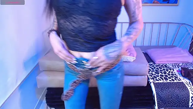 Roxanne vale online show from 03.19.26