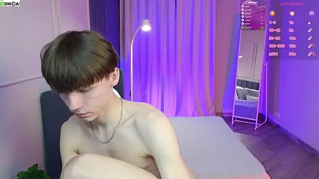 cuMte boy online show from 02.28.26