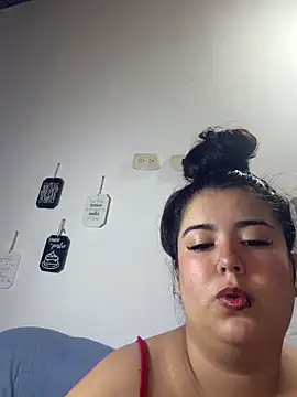 Snapshot of dulce_lau99 chatting on 03.17.26 dulce lau99 online show from 03.17.26