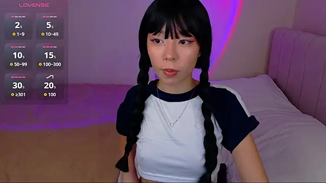 Snapshot of Lina_lust_ chatting on 12.03.25 Lina lust online show from 12.03.25