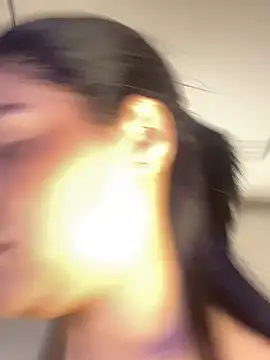 SarhaVega online show from 04.15.26