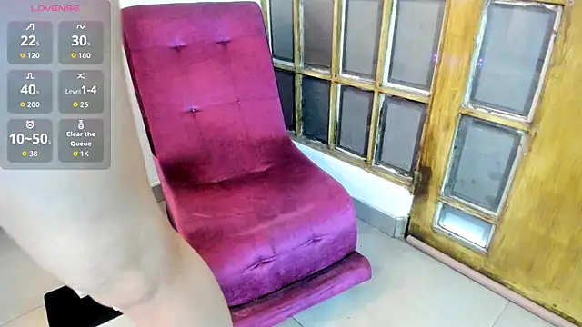 Mysterius Woman online show from 12.19.25