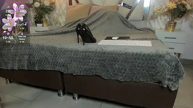 Mysterius Woman online show from 01.13.26