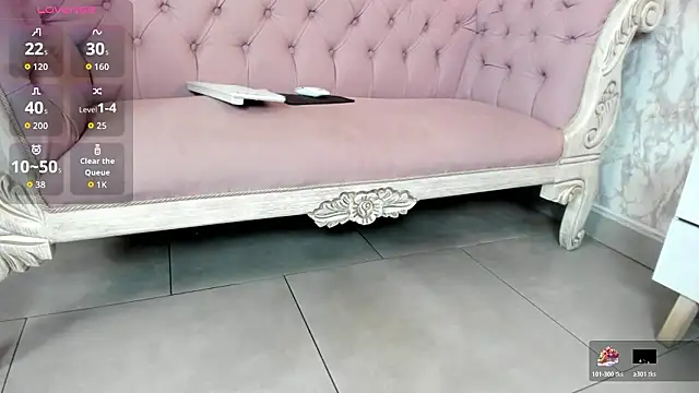 Mysterius Woman online show from 02.05.26